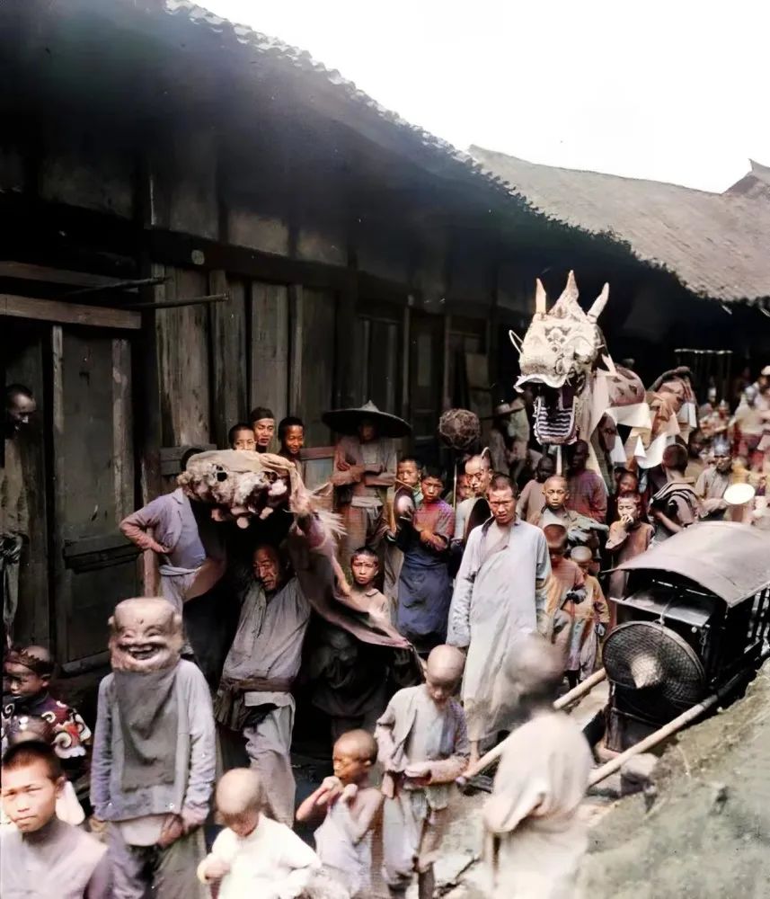 清末民初游城隍（AI彩色还原）